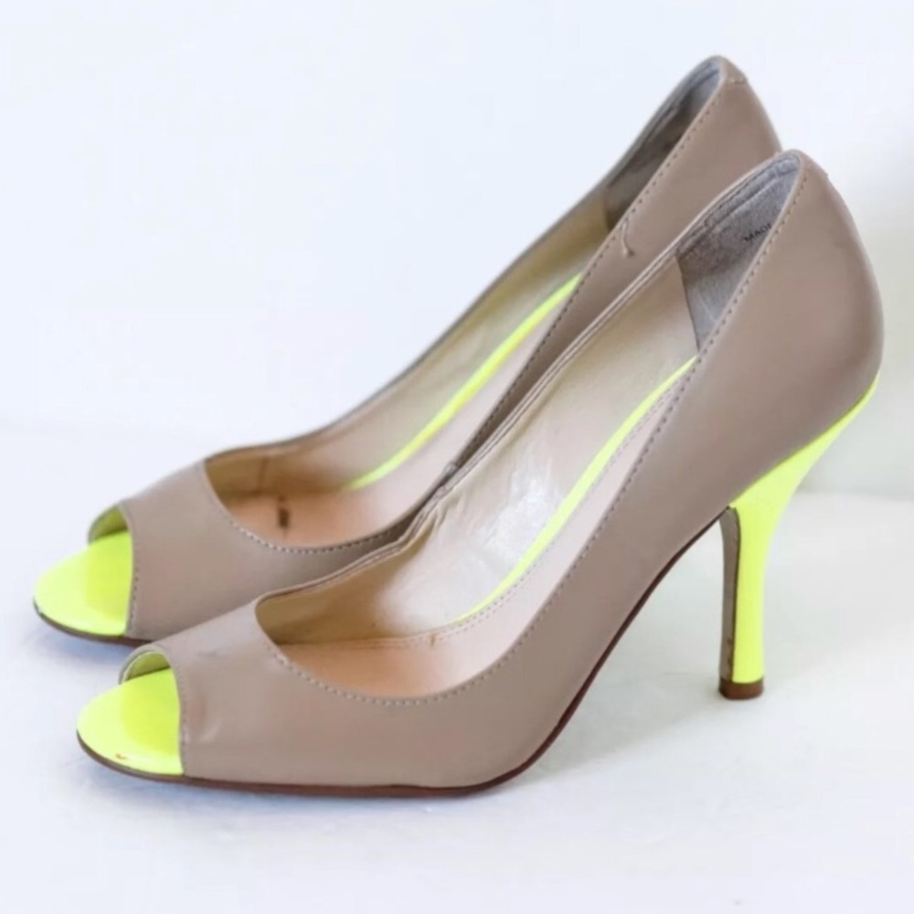 REDUCED: EUC Enzo Angiolini Open-Toe Pump, Size 6